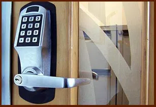 Galaxy Lock & Key Store Paterson, NJ 973-864-3151 - 10-63-commercial-lock